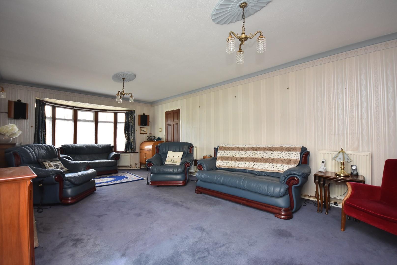 7 The Paddocks, Penarth, CF64 5BW